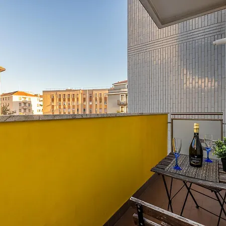 Brentahouse - 5 Stops To Duomo Centro By Metro M3 Milano