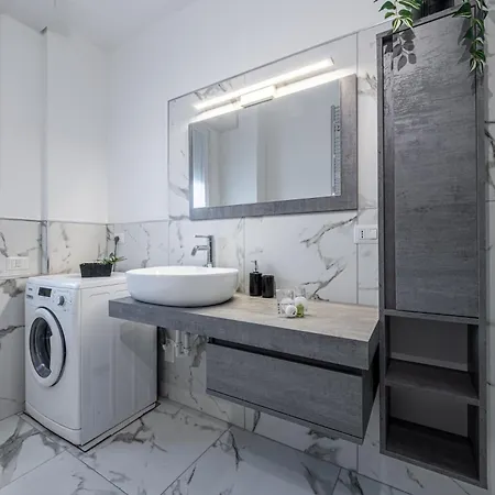 Appartamento Brentahouse - 5 Stops To Duomo Centro By Metro M3